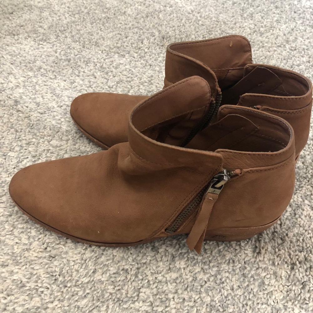 Sam Edelman booties. Size 7 Women’s